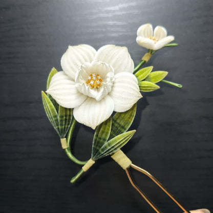 Handmade Ronghua Camellia Hairpin - Natural Silk Flower Hair Accessory