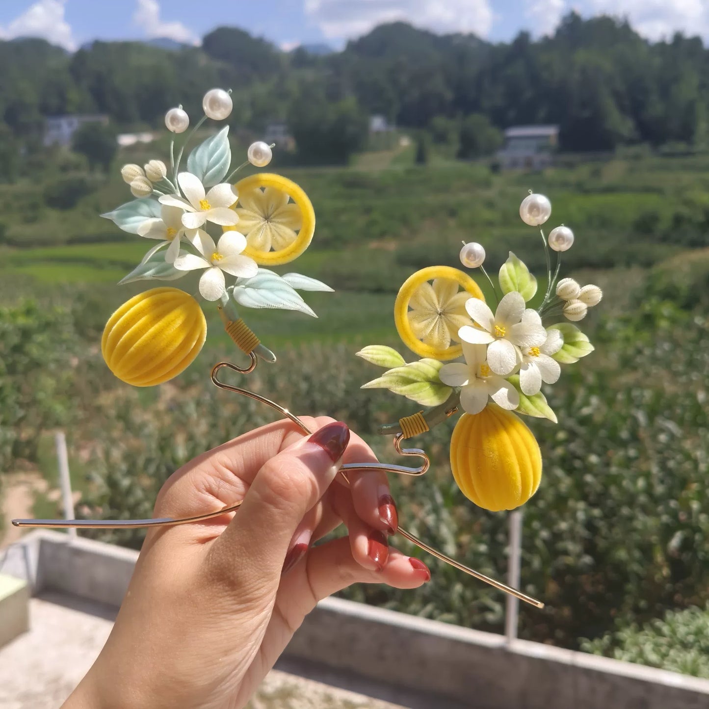 Handmade Ronghua Lemon Summer Hairpin - Natural Silk Flower Hair Accessory