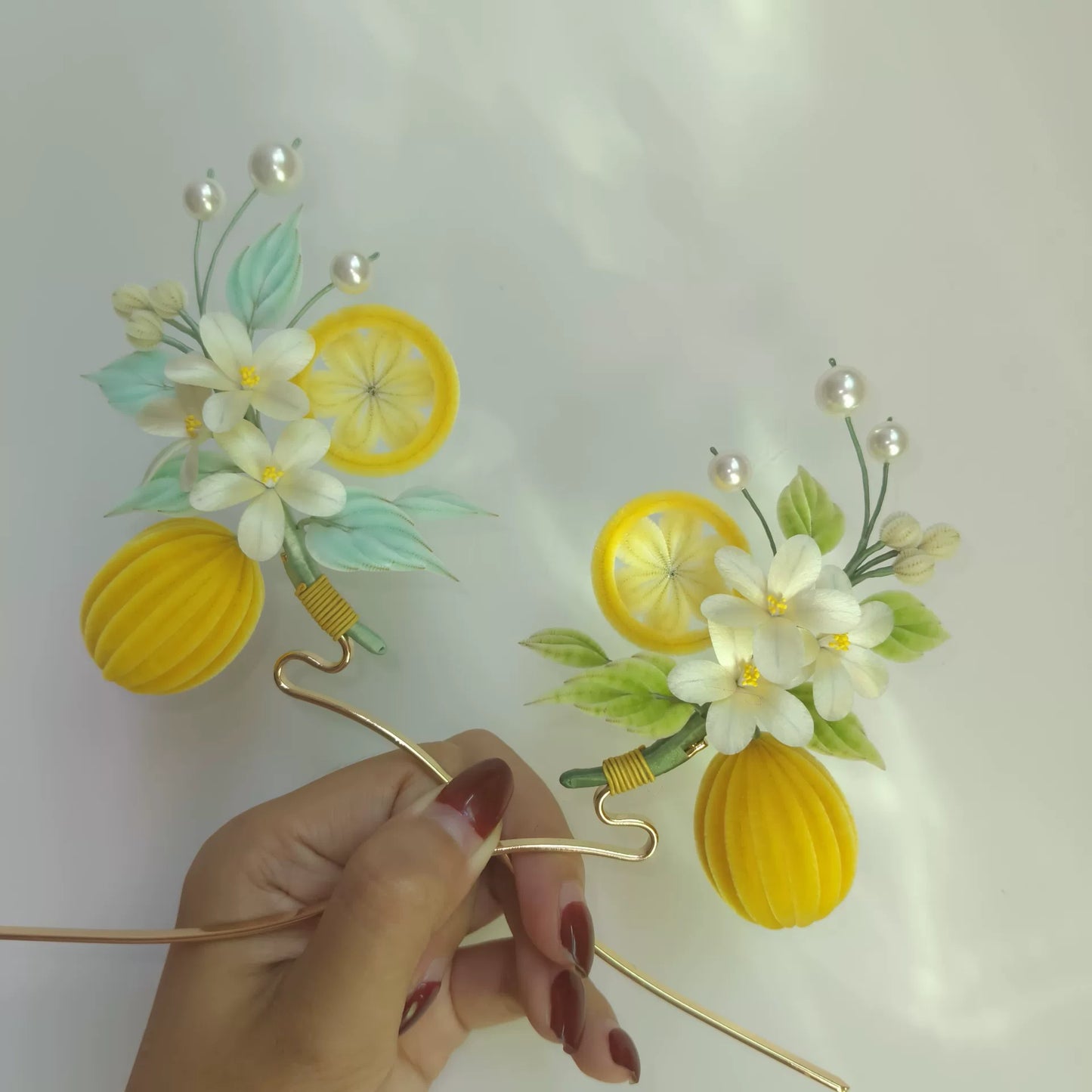 Handmade Ronghua Lemon Summer Hairpin - Natural Silk Flower Hair Accessory